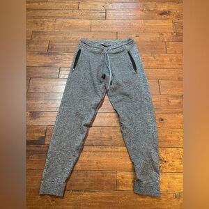 lululemon athletica men’s  Charcoal Joggers L